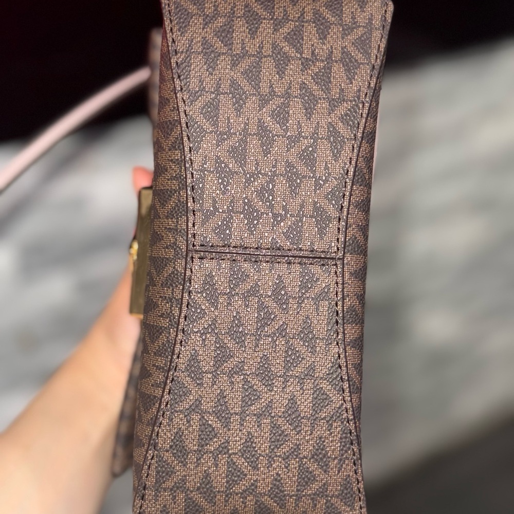 Michael Kors Dark Brown Crossbody Bag - Picture 4 of 9